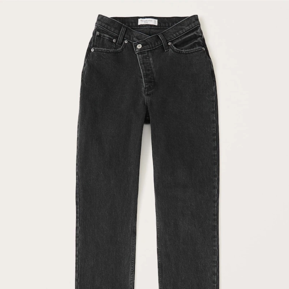 Abercrombie Cross Waist High Rise Dad Jean
